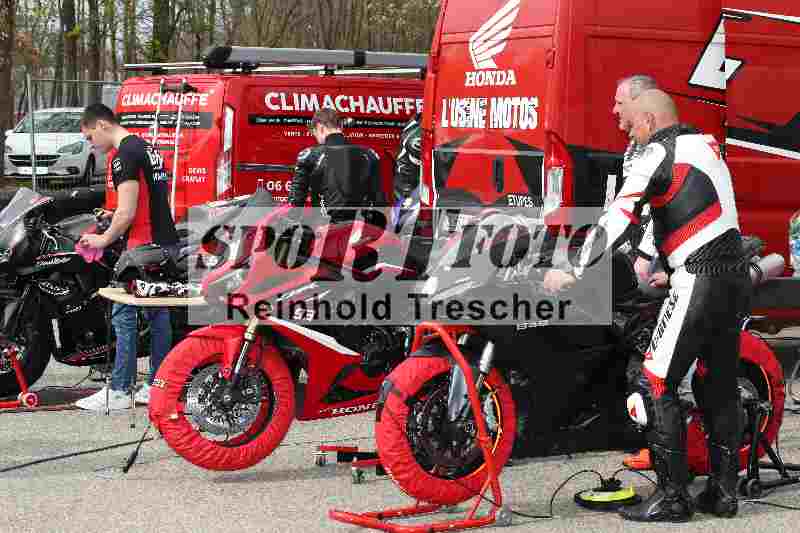 /Archiv-2023/06 10.04.2023 Moto Club Anneau du Rhin/Impressionen